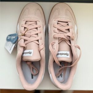 Reebok Smash Edge Sneaker